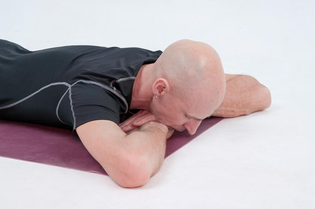 Emakakaela osteokondroosi harjutused