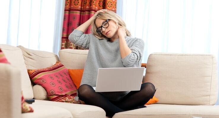 Väsimustunne kaelas annab sageli märku emakakaela osteokondroosist. 